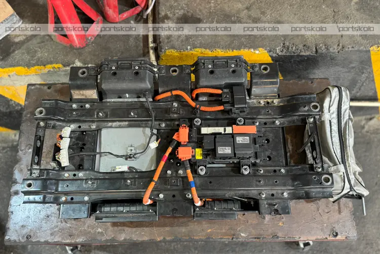 باتری استوک (کارکرده) برای سوناتا هیبرید: فرصت یا تهدید؟ راهنمای کامل خرید